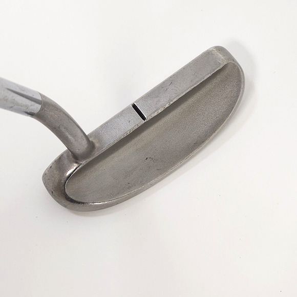 Callaway Carlsbad Series Aston Putter RH 35.5" (Small Dent on the Shaft) - Picture 3 of 15